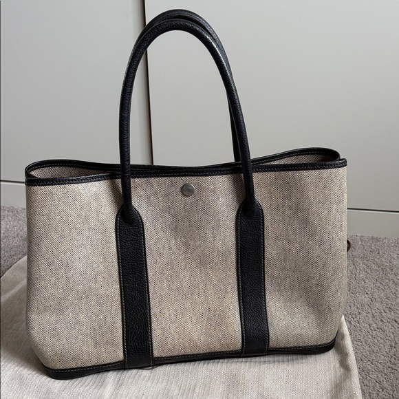 Hermes Black and Tan Garden Party - Picture 5 of 5